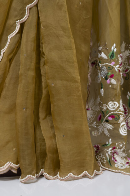 Copper/Boiled Olive Embroidered and Karchupi Pure Muslin Saree - Komoniyo