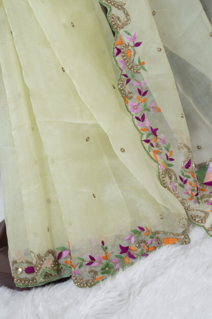 Light Lemon Embroidered and Zardosi Pure Muslin Saree - Komoniyo